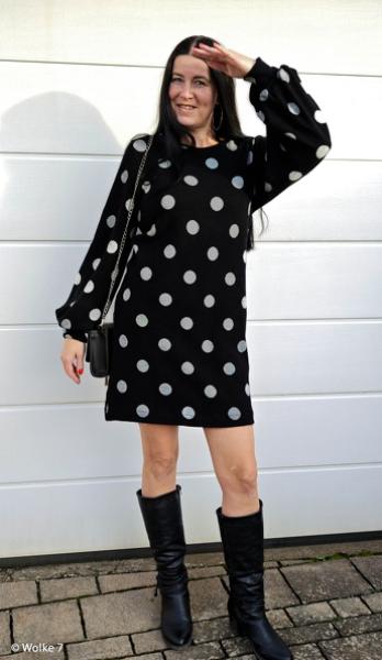 Jacquard-Jersey Emily SWAFING - Punkte auf schwarz
